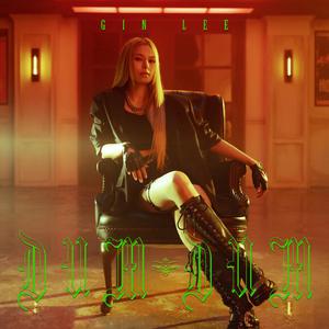 大丁丁插女人阴部视频
